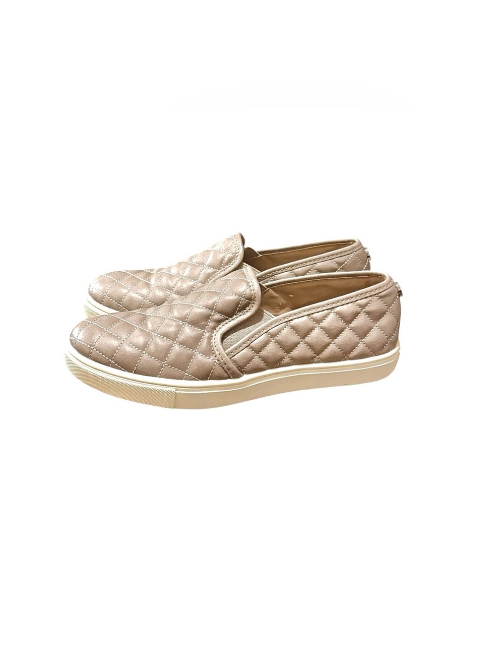 Steve Madden Ecentrcq Women’s Quilted Leather Comfort Slip-On